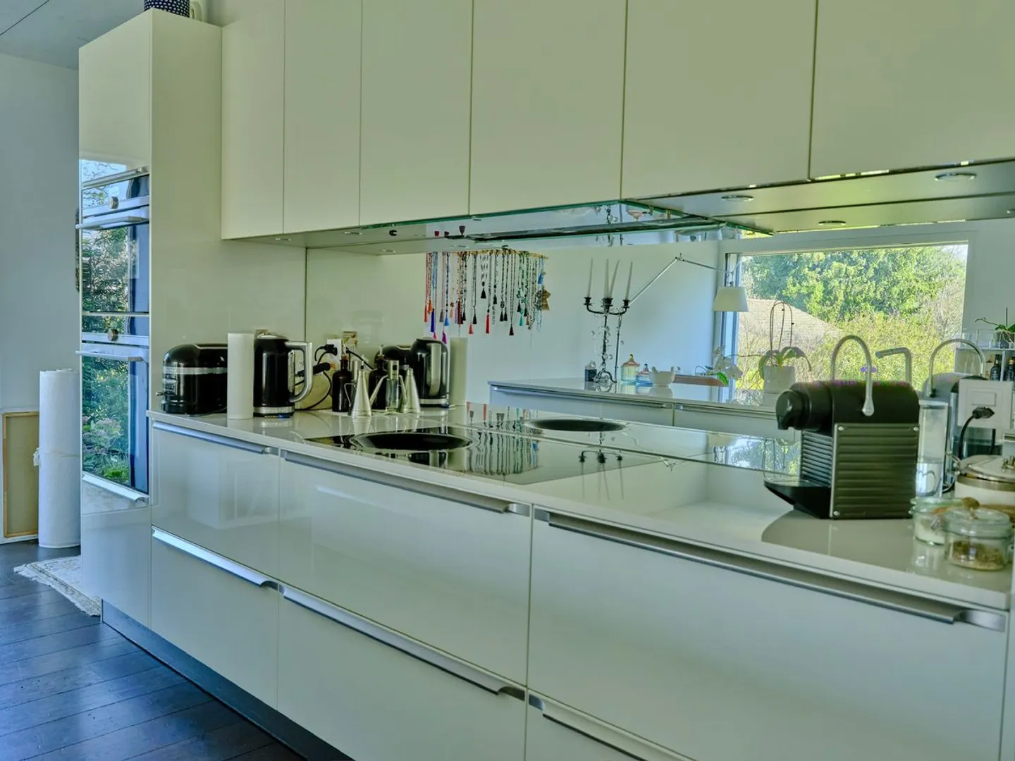 Very Beautiful Contemporary Town House with a wonderful Japanese garden - Photo 5 of 13