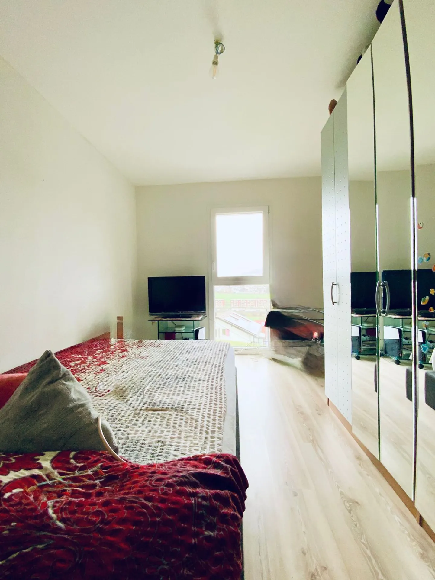 Adjacent Villa with Terrace - Garden and 2 Parking Spaces Included! - Photo 13 of 13