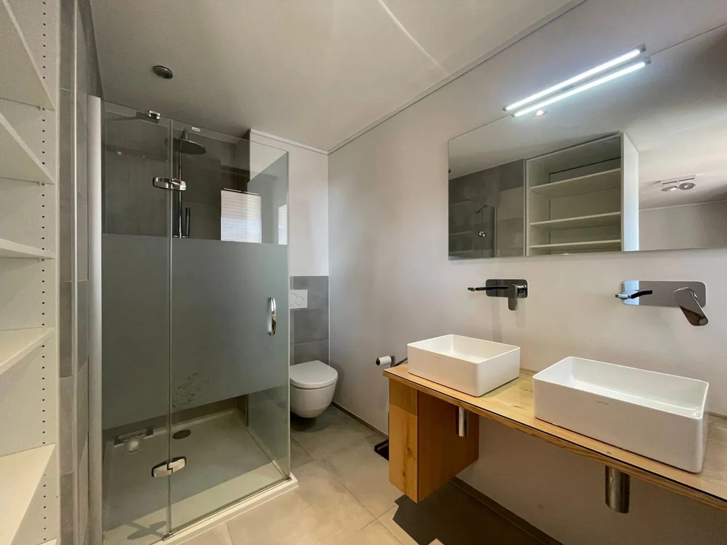 Zu vermieten: 4,5 Zimmer mit Innenloggia! - Foto 7 von 12