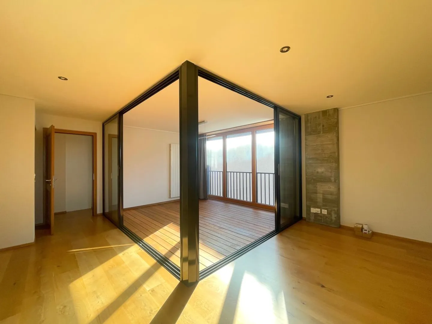 Zu vermieten: 4,5 Zimmer mit Innenloggia! - Foto 4 von 12