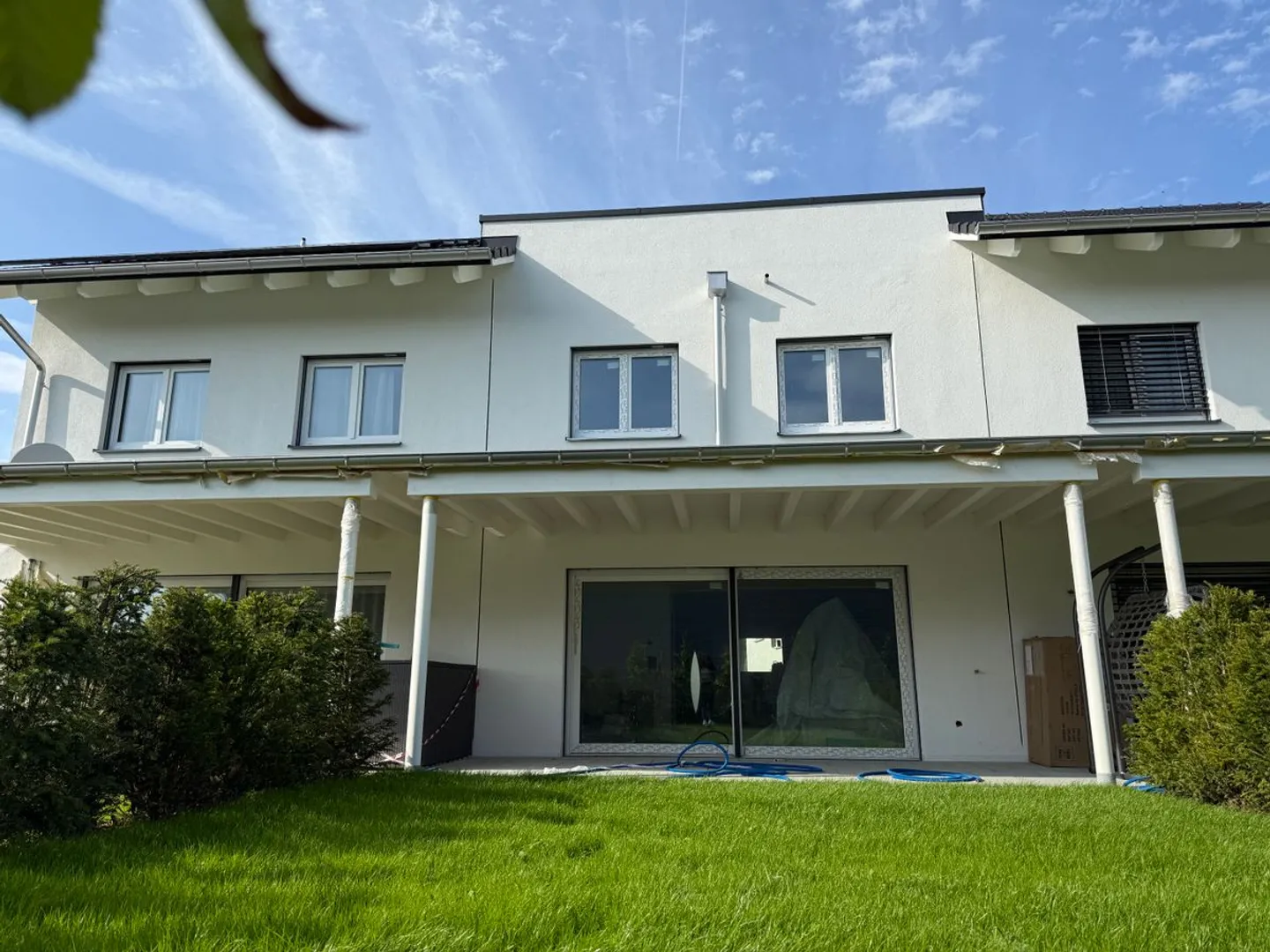 Nuova casa familiare a Sarmenstorf - Foto 2 di 9