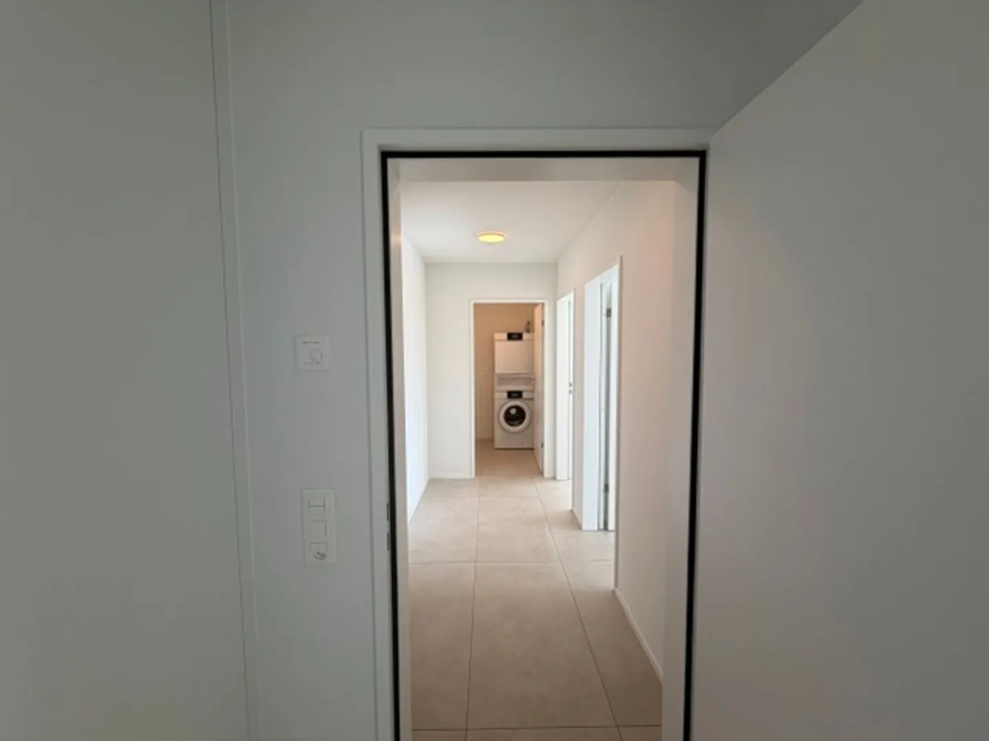 Modern, nearly new 4.5-room apartment for rent in Therwil - Photo 13 of 13
