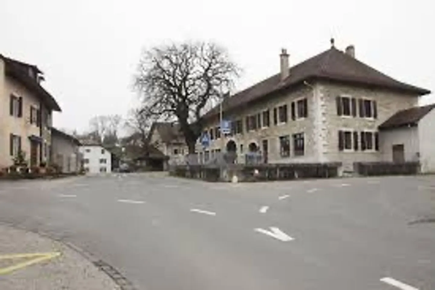 2 raw apartments to completely renovate - Photo 1 of 1