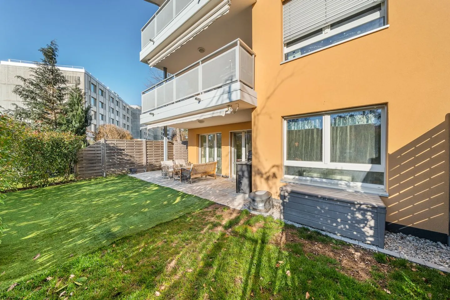 Bella opportunità per questo appartamento di 4,5 locali al piano terra con giardino, in vendita a Friburgo - Foto 11 di 13