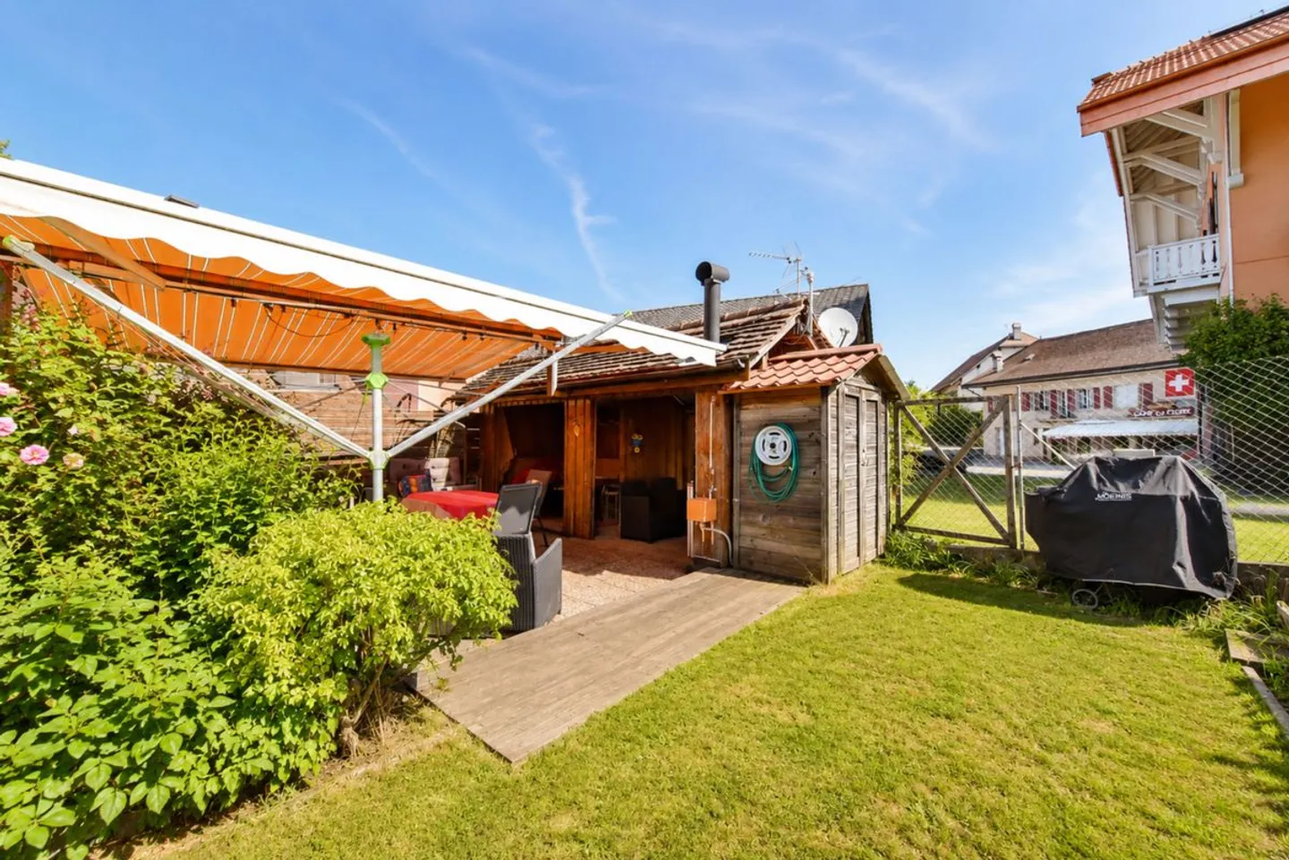 Casa in PPE con giardino, terrazza e garage - Foto 8 di 9