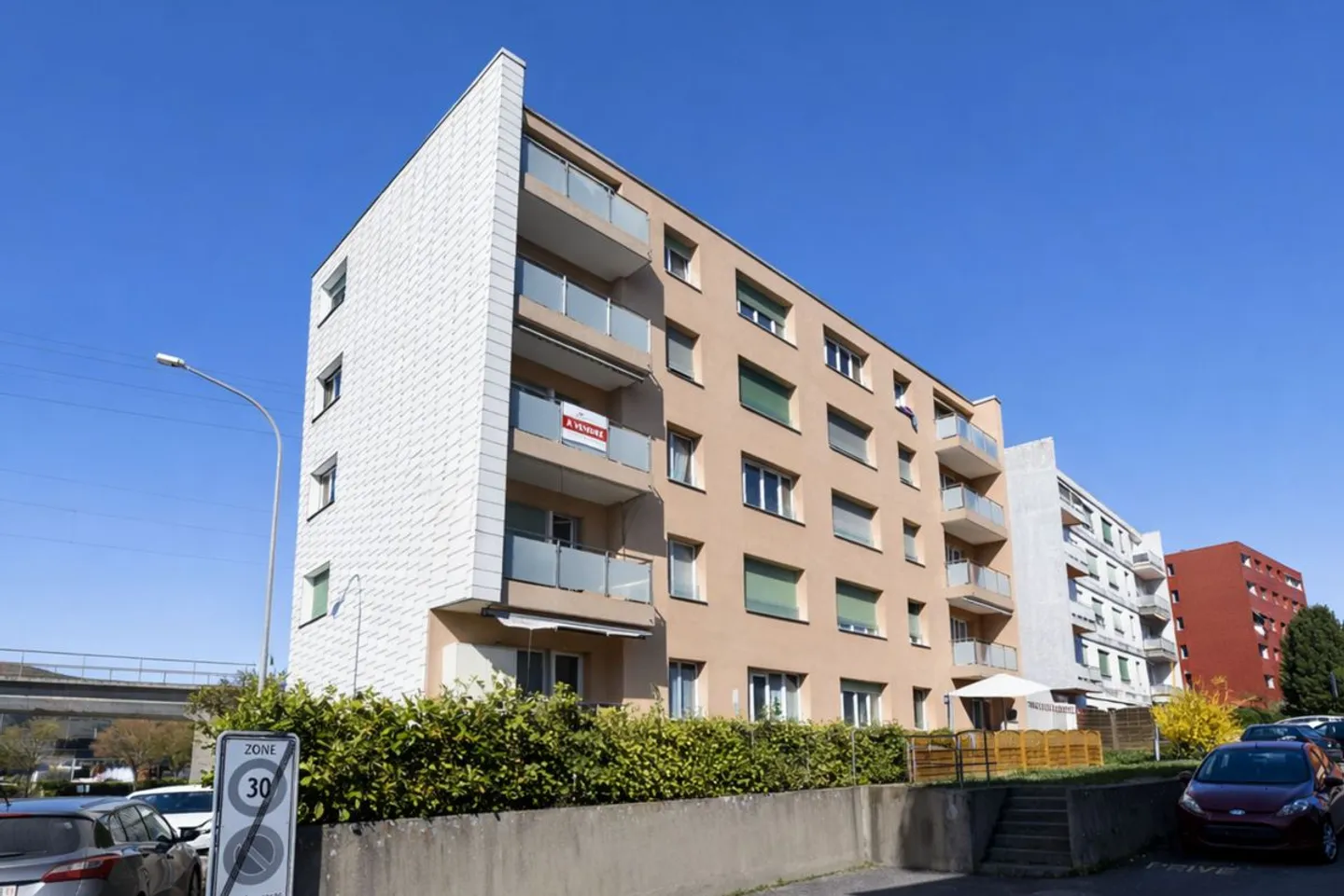 Marin-Epagnier - Helles 3,5-Zimmer-Apartment mit Balkon - Foto 7 von 7