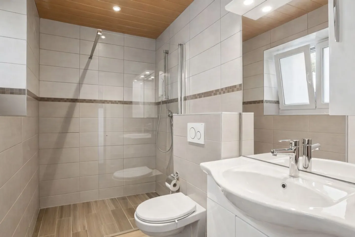 Maison Charmante avec Trois Appartements - Photo 6 sur 9