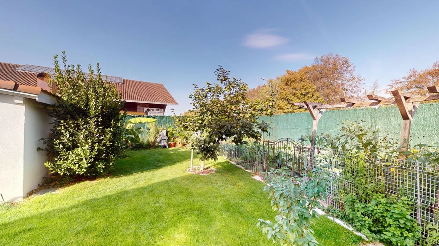 Villa familiale avec piscine - Photo 5 sur 13