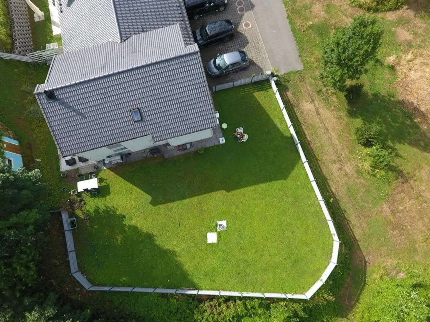 Stupenda casa a schiera con grande terreno - Oasi di pace di fronte alla foresta. - Foto 1 di 13
