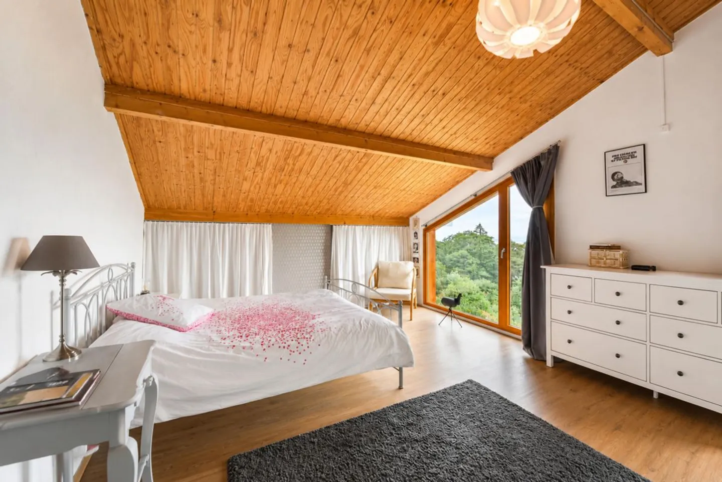 Maison familiale de 240 m² avec vue panoramique - Photo 4 sur 11