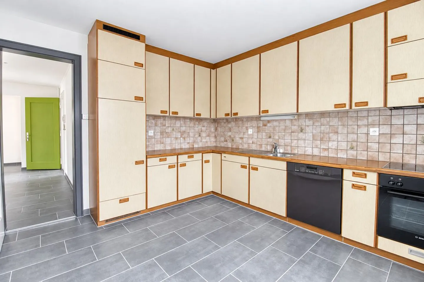 4.5-room apartment with 80 m² terrace and balcony - centrally located in Thun - Photo 11 of 12