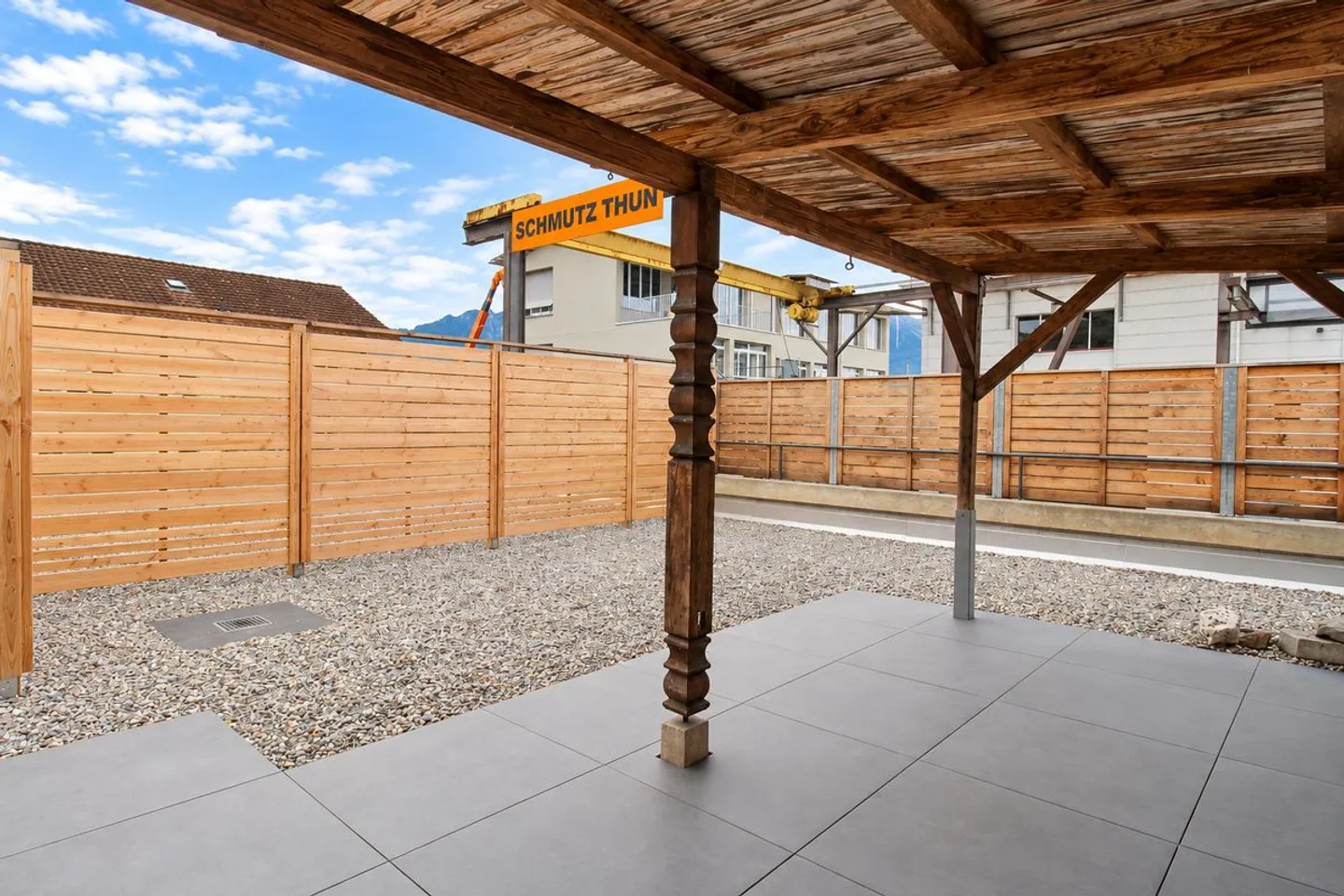 Loft di 3 stanze con camino, vista montagna, balcone e terrazza a Thun - Foto 11 di 12