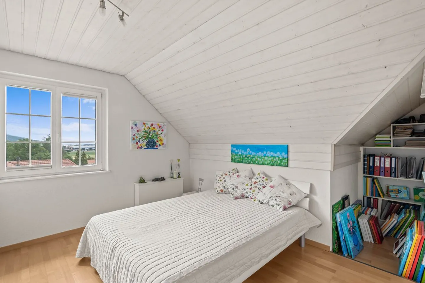 Maison individuelle exclusive de 7,5 pièces avec jardin d'hiver et système solaire - Photo 10 sur 12