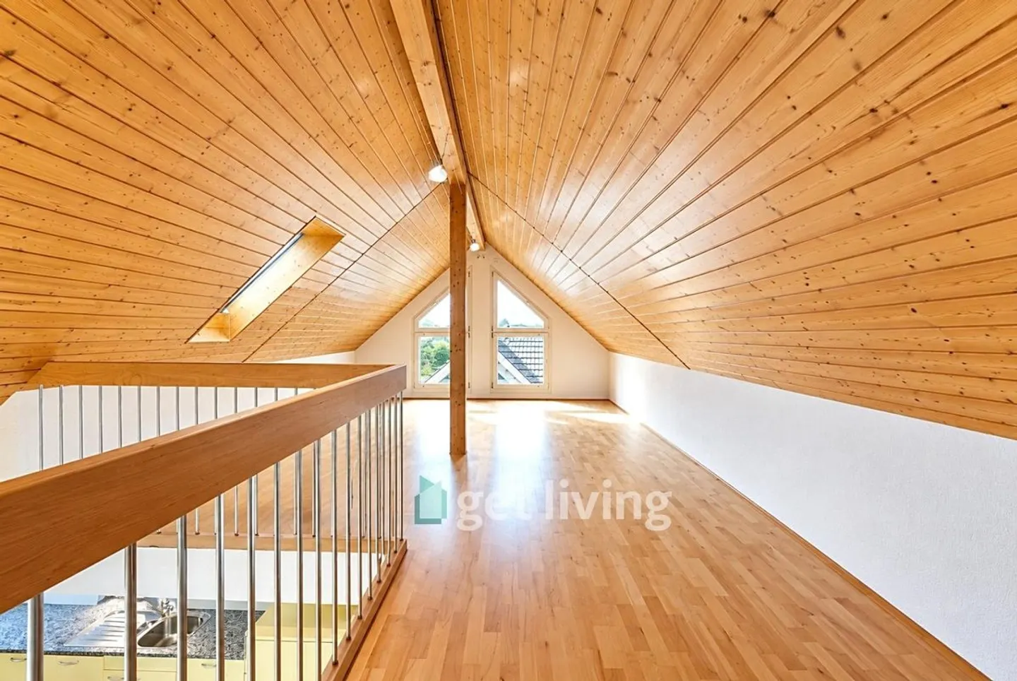 Appartement en duplex moderne de 4,5 pièces dans un emplacement idyllique - Photo 7 sur 11