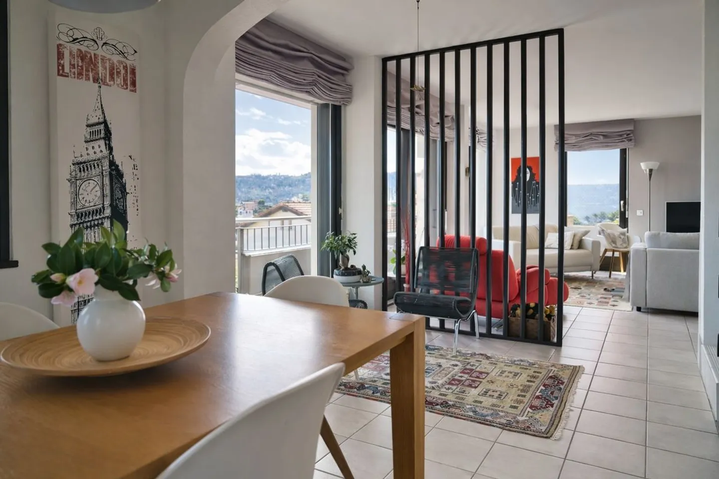 Maison unifamiliale immergée dans la verdure avec vue panoramique et grande terrasse à Vacallo - Photo 10 sur 13
