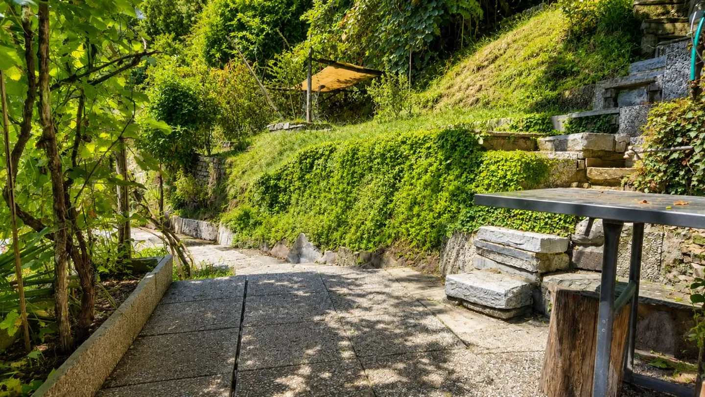 Ticino Charm with a View - Rustic House in a Sunny Panoramic Location - Photo 9 of 13