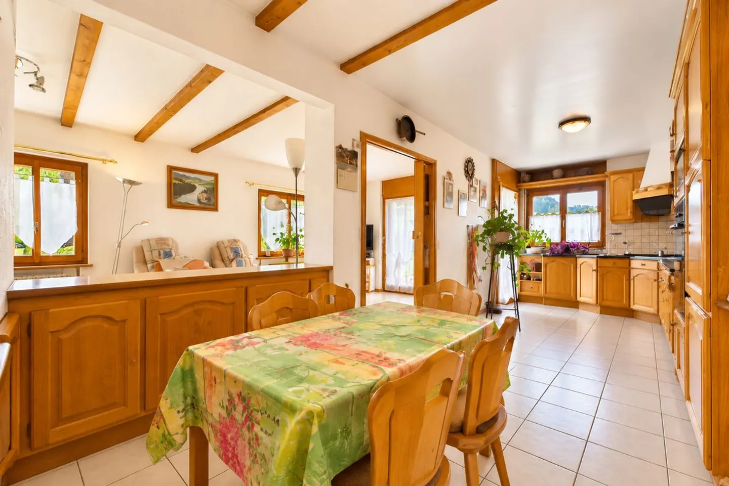Maison individuelle de 5.5 pièces avec grand jardin au Locle - Foto 2 di 13