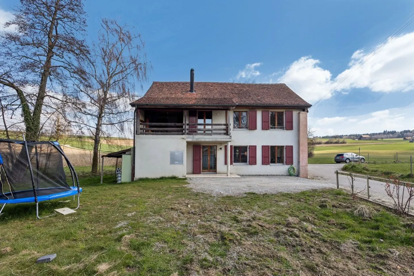 Renoviertes 5-Zimmer-Haus mit grossem Garten in Villarzel - Foto 9 von 10