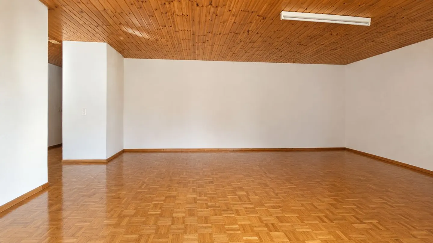 VIVRE SPACIEUX AVEC UN ESPACE DE JARDIN PRIVÉ - Photo 5 sur 6