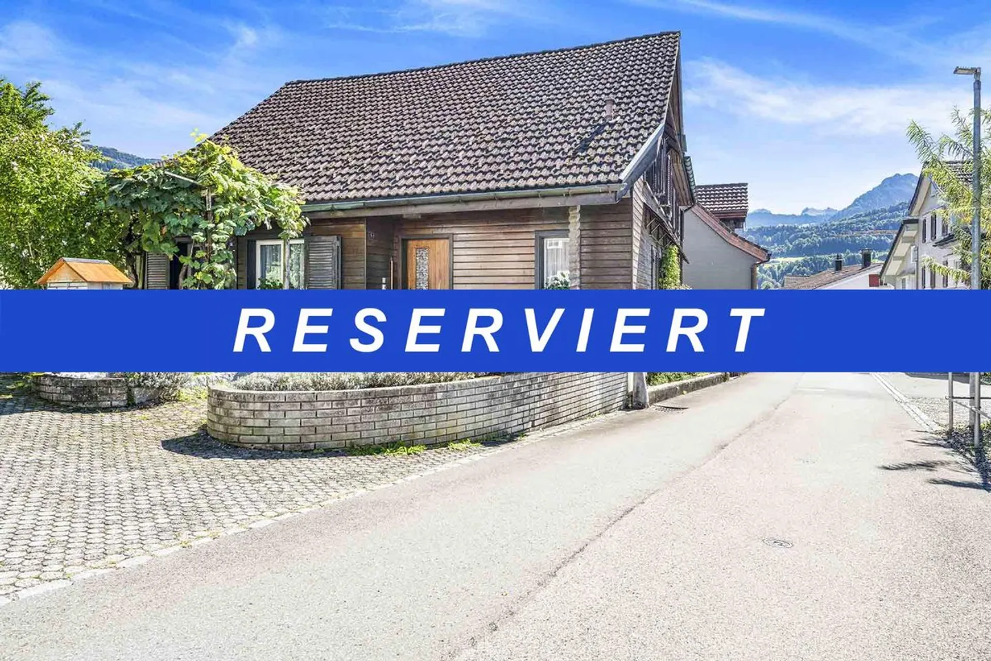 RISERVATO - Accogliente studio in vendita a Neu St. Johann SG - Foto 1 di 10