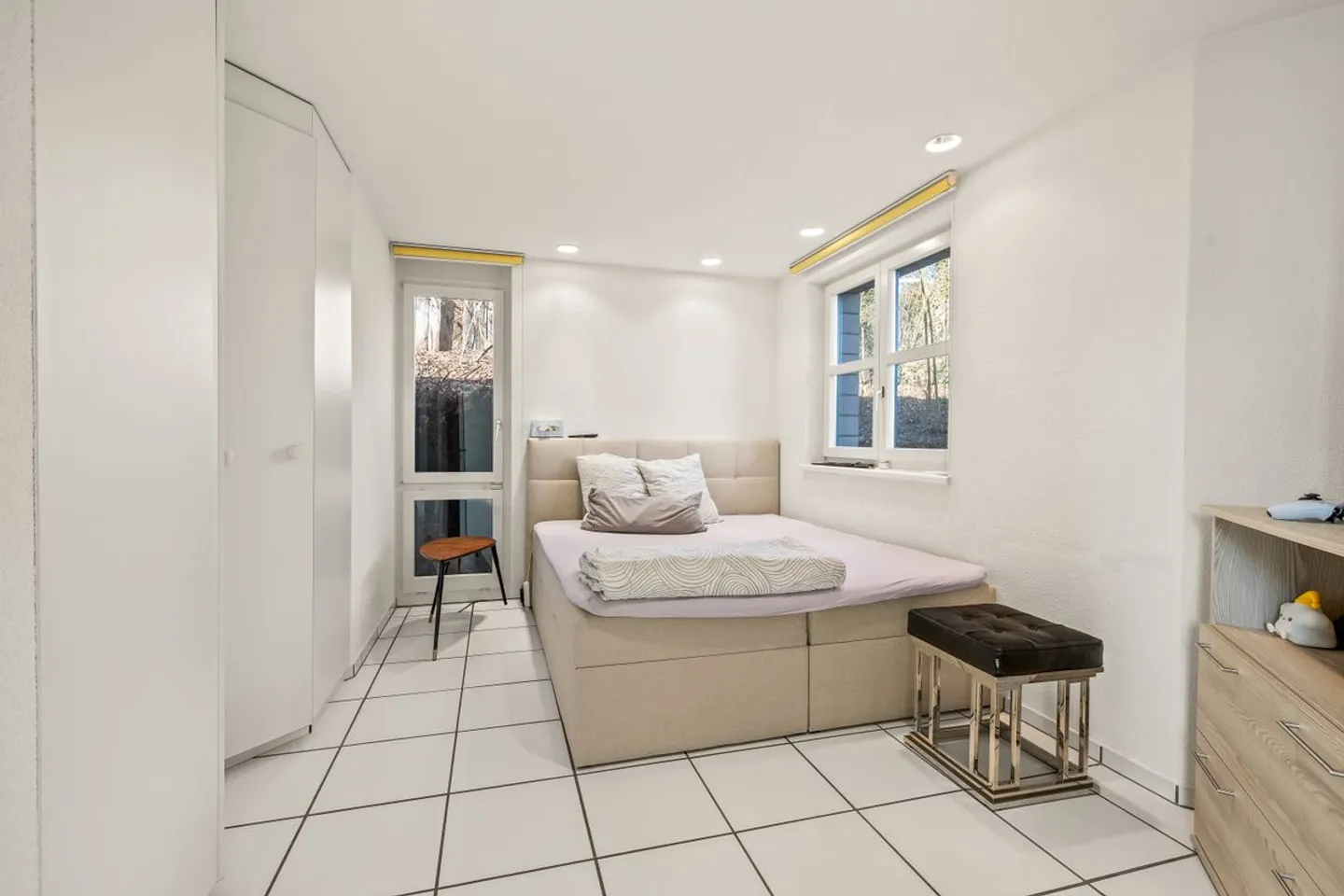VILLA EXCLUSIVE AVEC PISCINE | 285 m² SURFACE HABITABLE | 1'058 m² TERRAIN - Photo 13 sur 13