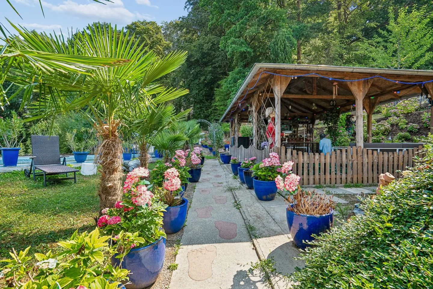 Luxusresidenz mit Parkgarten - Foto 11 von 13