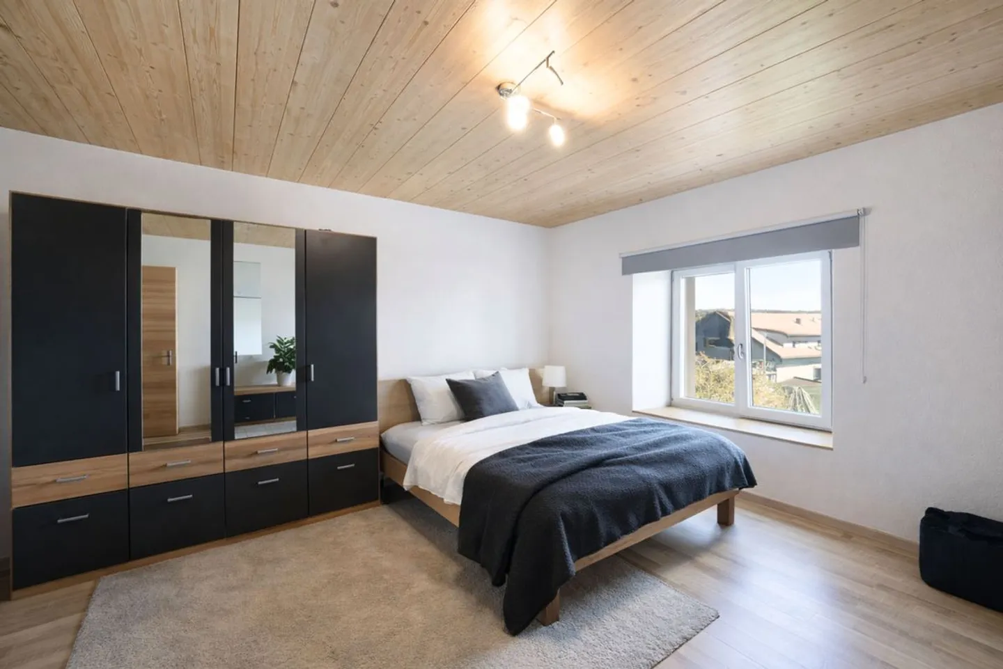 Wunderschönes Familienhaus - Foto 9 von 13