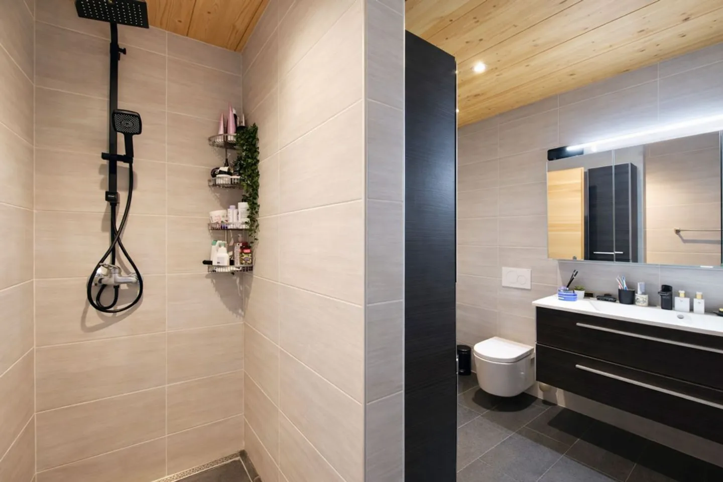 Wunderschönes Familienhaus - Foto 10 von 13