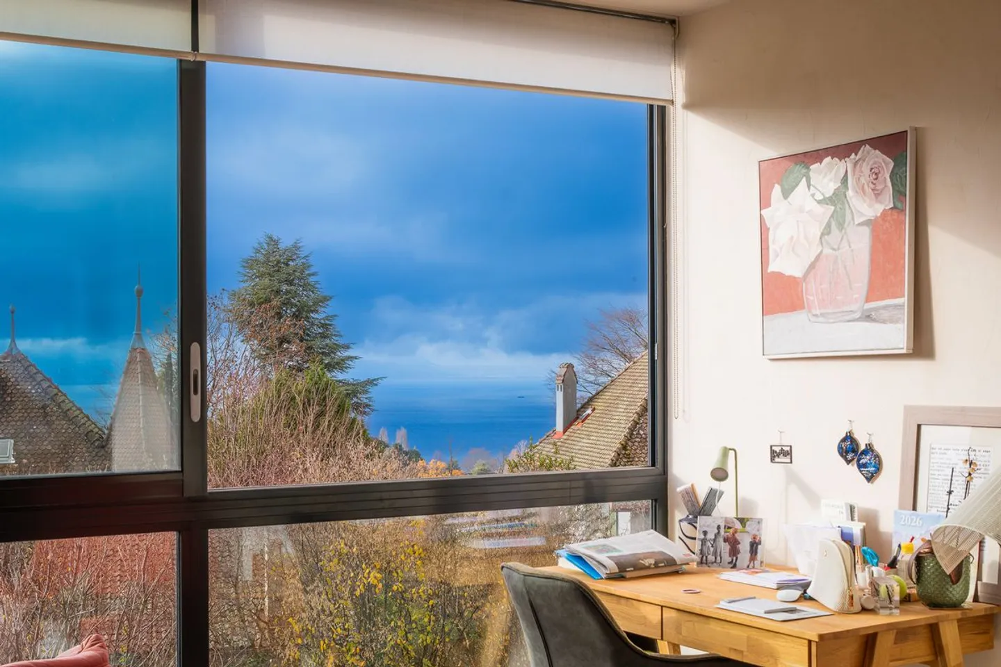 Spacious 3.5 rooms in La Conversion with magnificent south-facing terrace - Photo 11 of 13