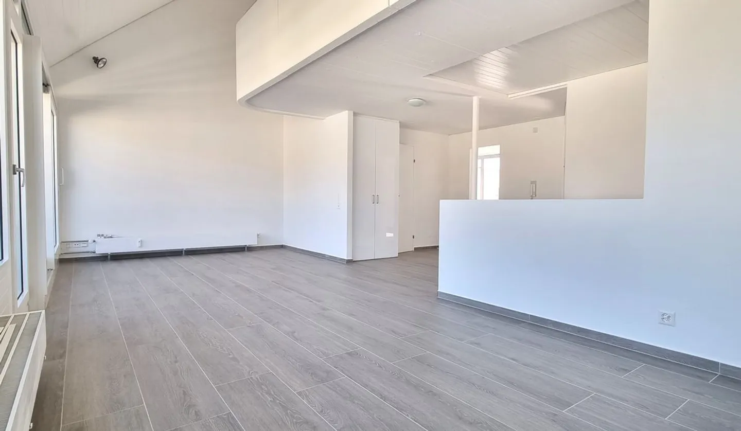 Rare Attic Maisonette with a View in St. Johann - Photo 6 of 13