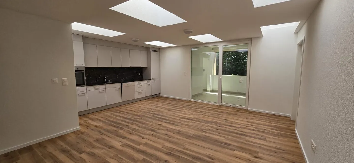 Appartement attrayant de 4,5 pièces avec grande terrasse - Photo 1 sur 11