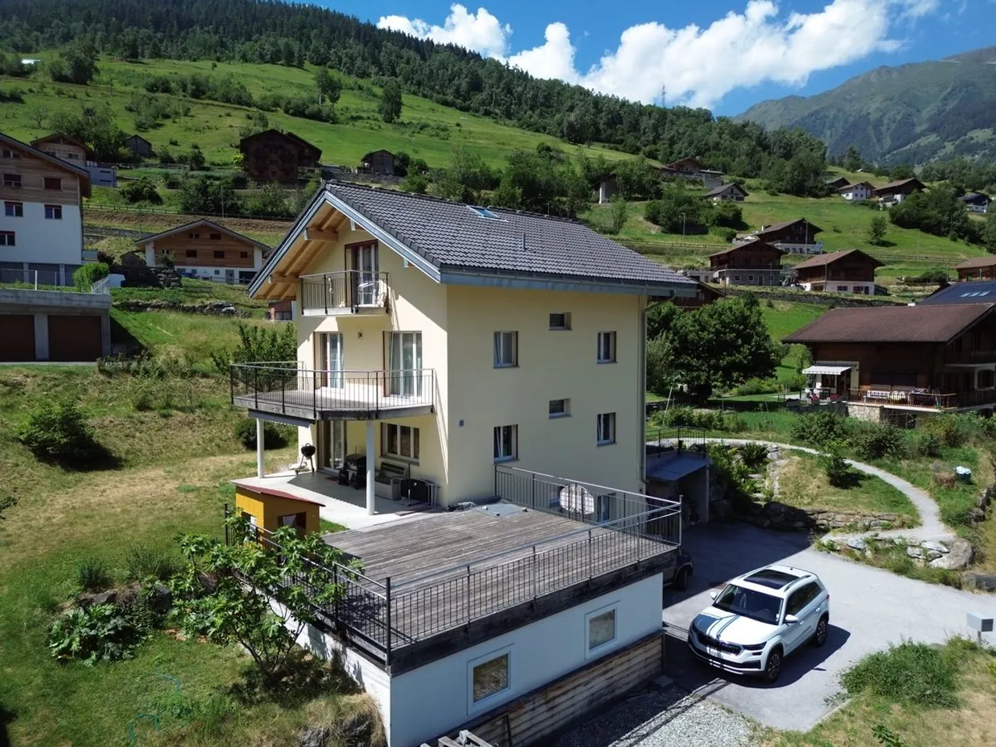Villa familiale avec vue imprenable - Photo 2 sur 11
