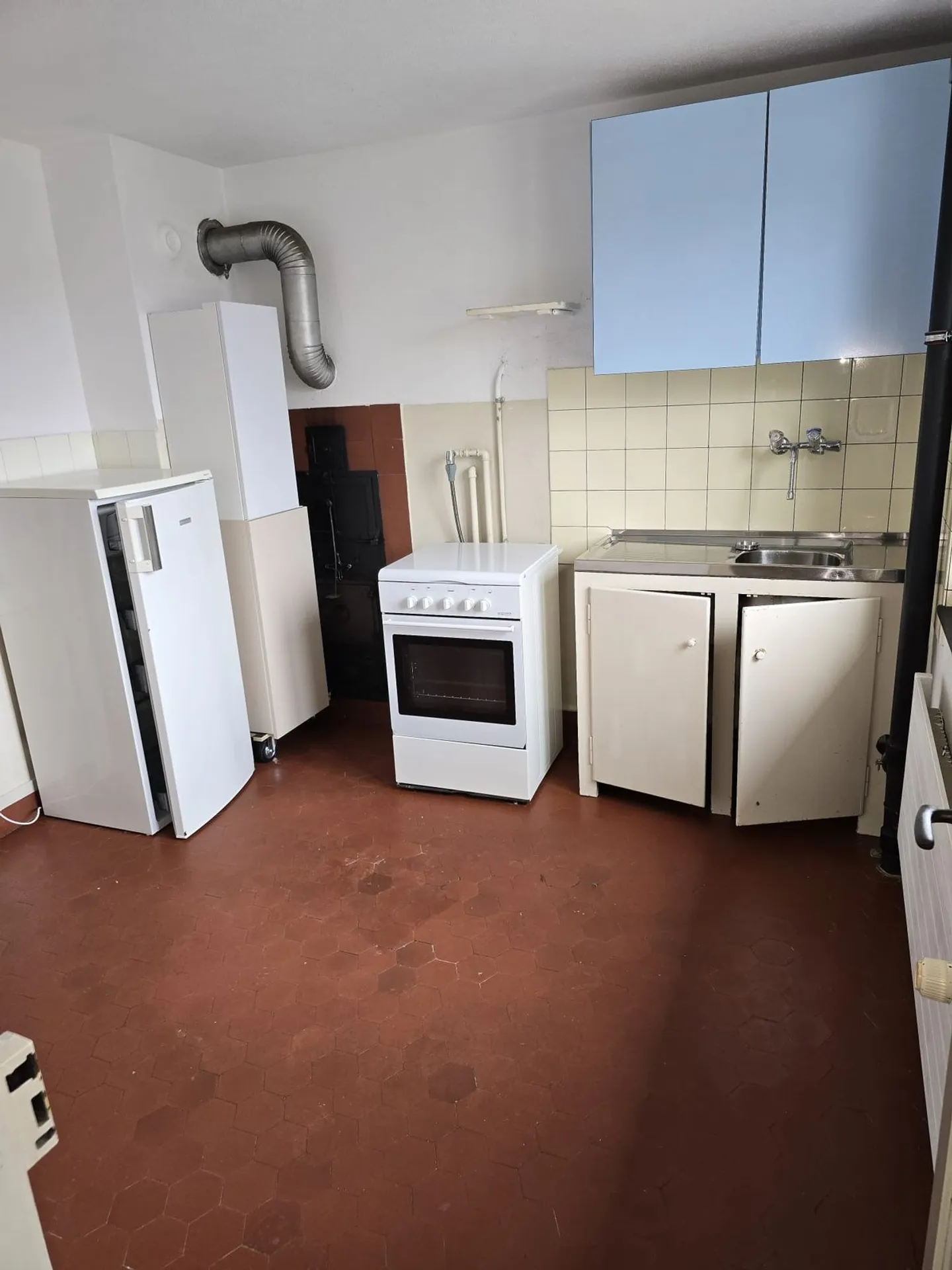 3.5 Room Apartment in a Good Location - Photo 7 of 9