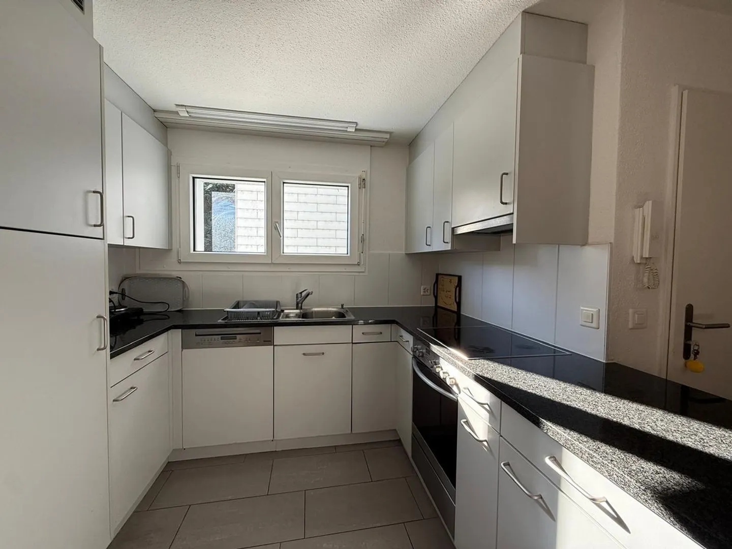 RENOVIERT - BALKON - LIFT UND KINDERFREUNDLICH! - Photo 3 sur 7