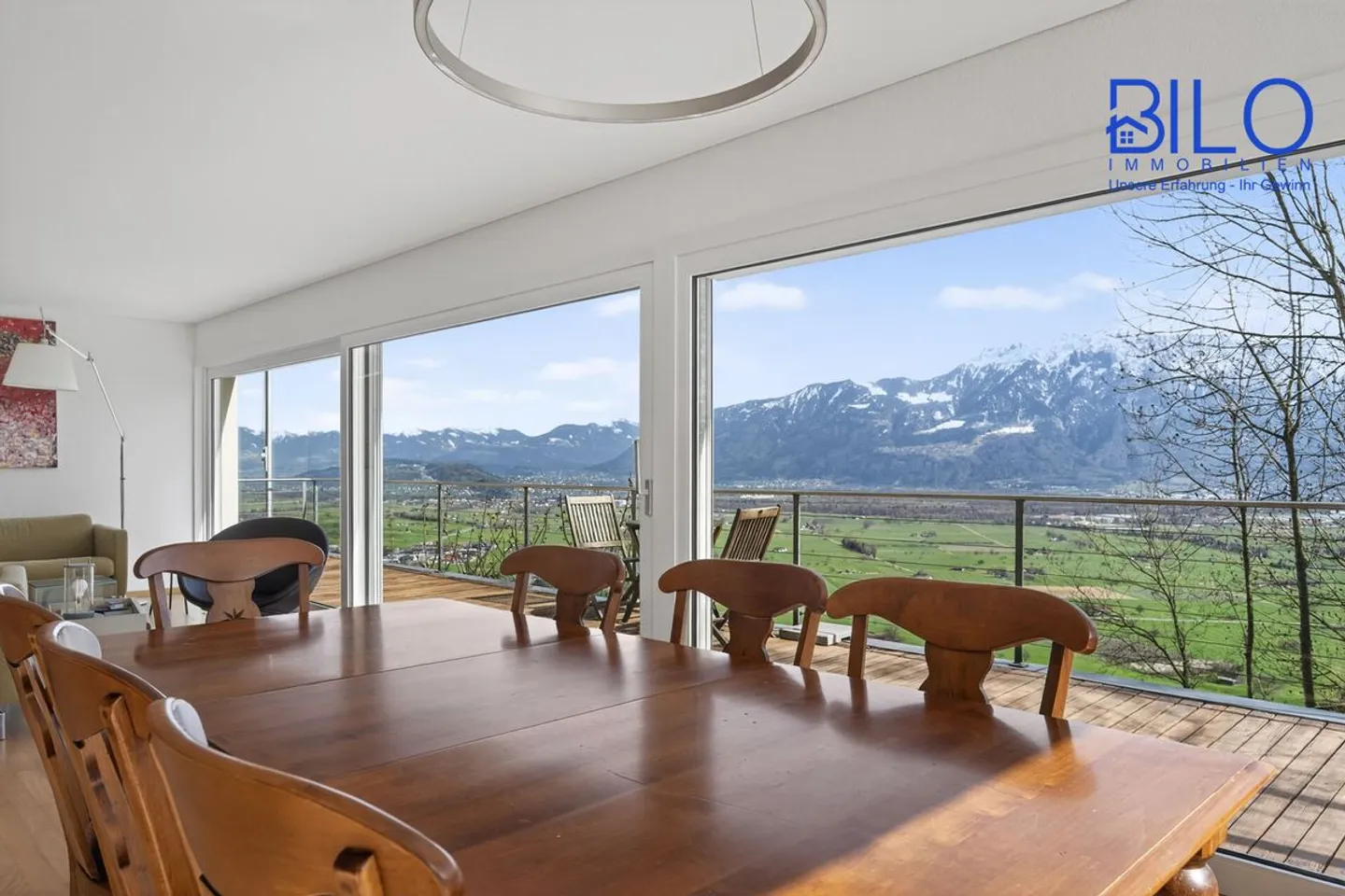 Grosszügiges, neuwertiges Haus mit unverbaubarer Panoramasicht - Photo 13 of 13