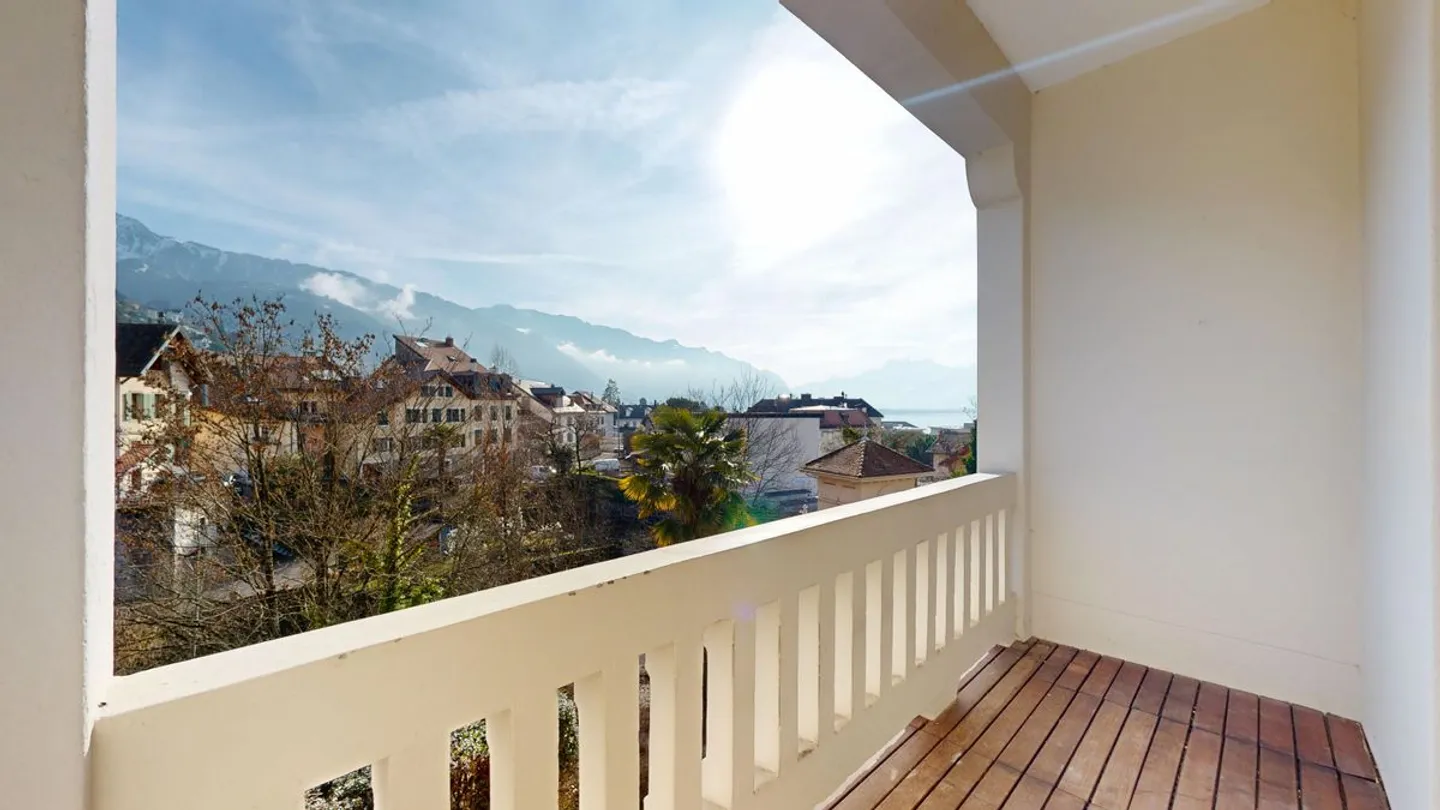 Appartement Charmant avec Vue sur le Lac - Photo 4 sur 5