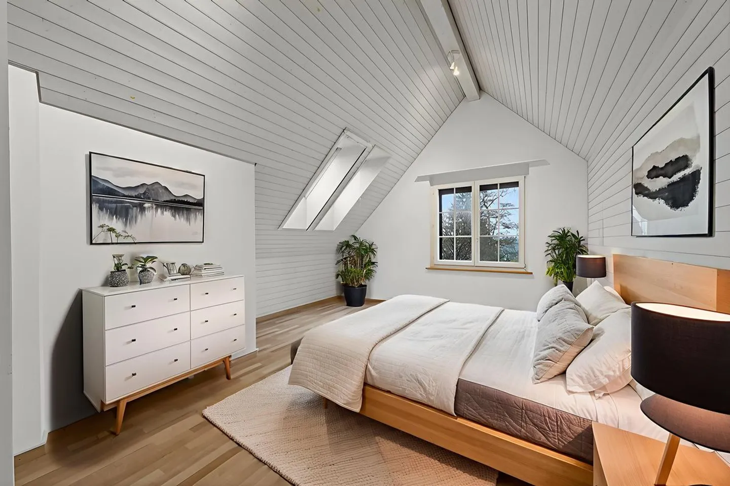 Appartement en Duplex sous les Combles dans un Emplacement Calme et Rural - Photo 11 sur 13