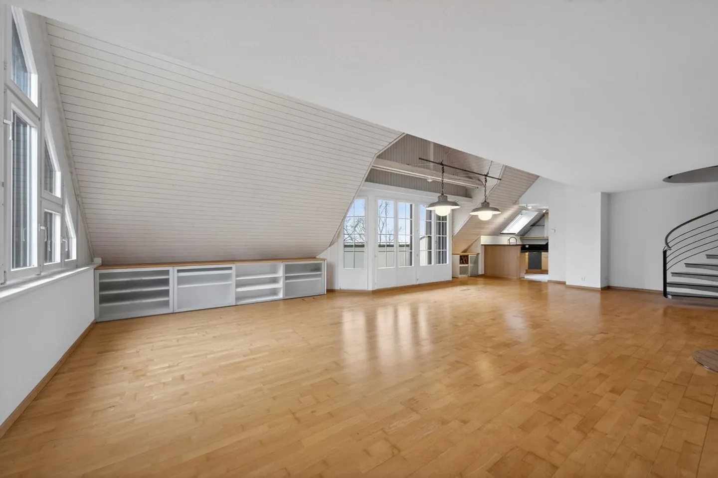 Appartement en Duplex sous les Combles dans un Emplacement Calme et Rural - Photo 3 sur 13