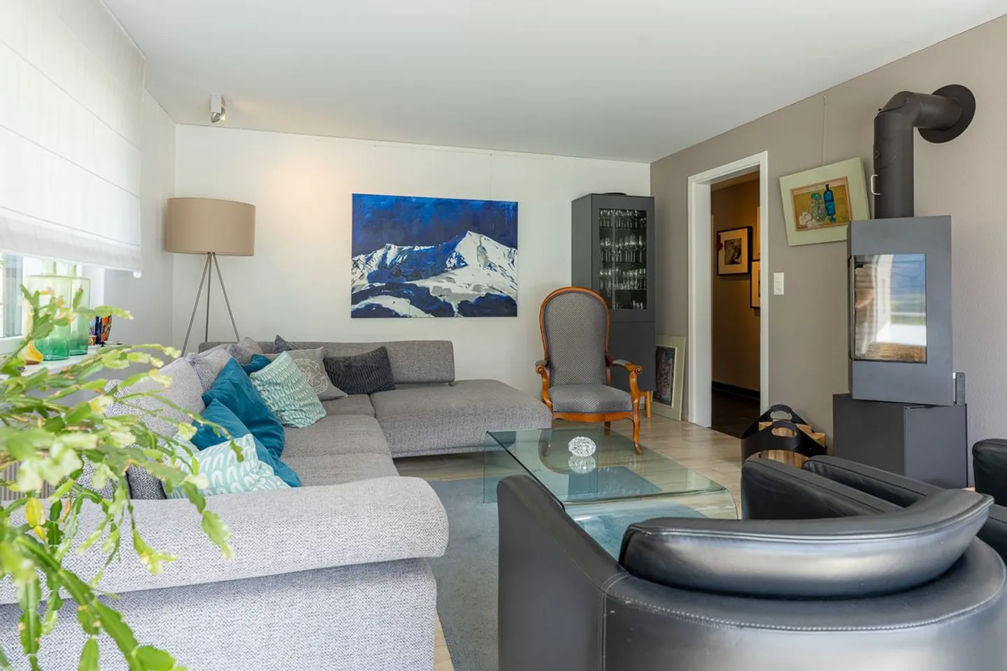 MULTI-FAMILY HOUSE IN A CENTRAL AND QUIET LOCATION - Photo 7 of 13