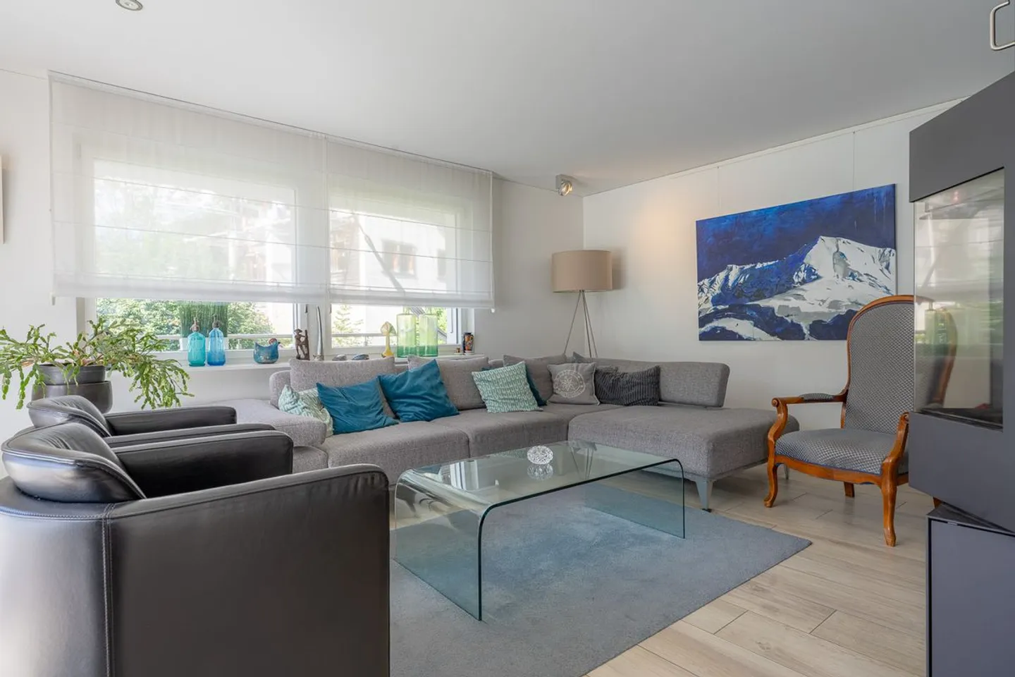 MULTI-FAMILY HOUSE IN A CENTRAL AND QUIET LOCATION - Photo 8 of 13