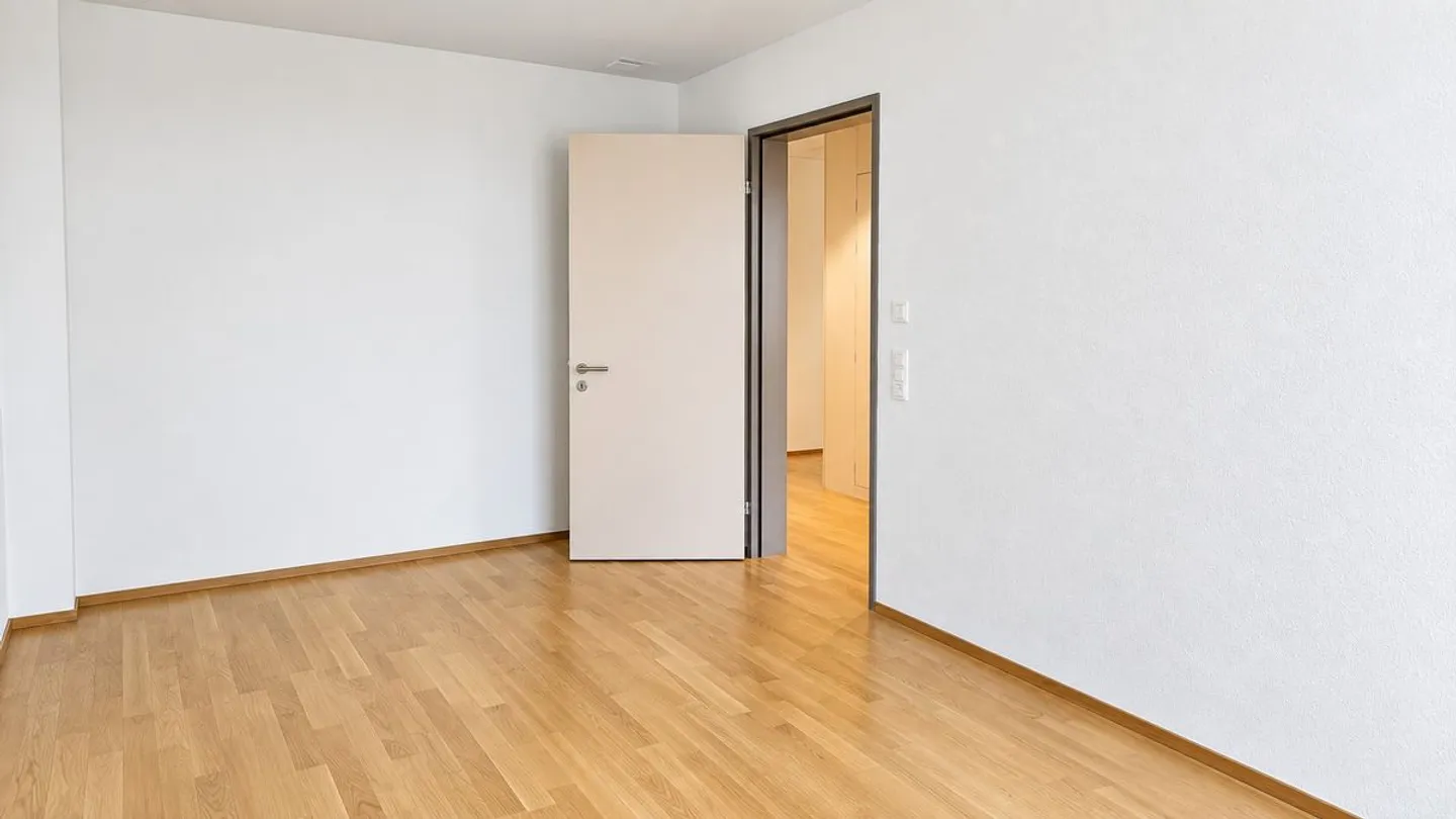 Moderne helle 3.5-Zimmer Wohnung mit Blick in Siebnen - Foto 5 von 10