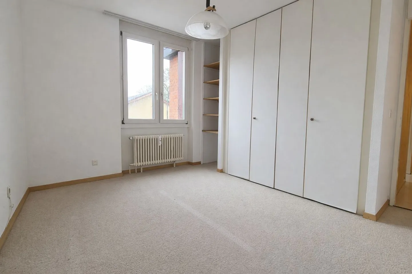 4.5 Room Apartment with Attractive Development Potential in Riehen - Photo 7 of 13