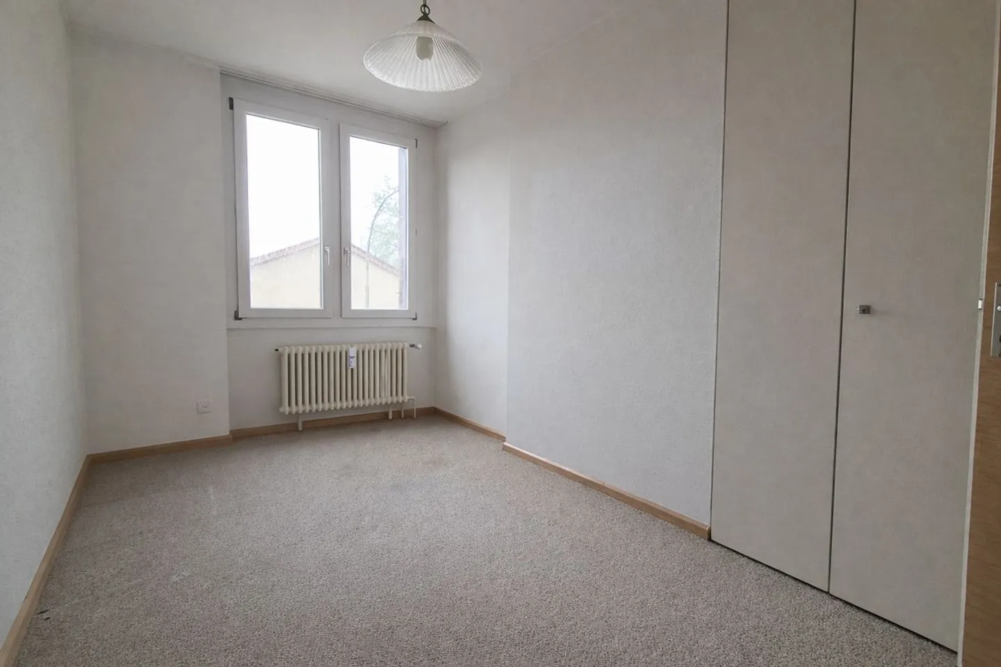 4.5 Room Apartment with Attractive Development Potential in Riehen - Photo 8 of 13