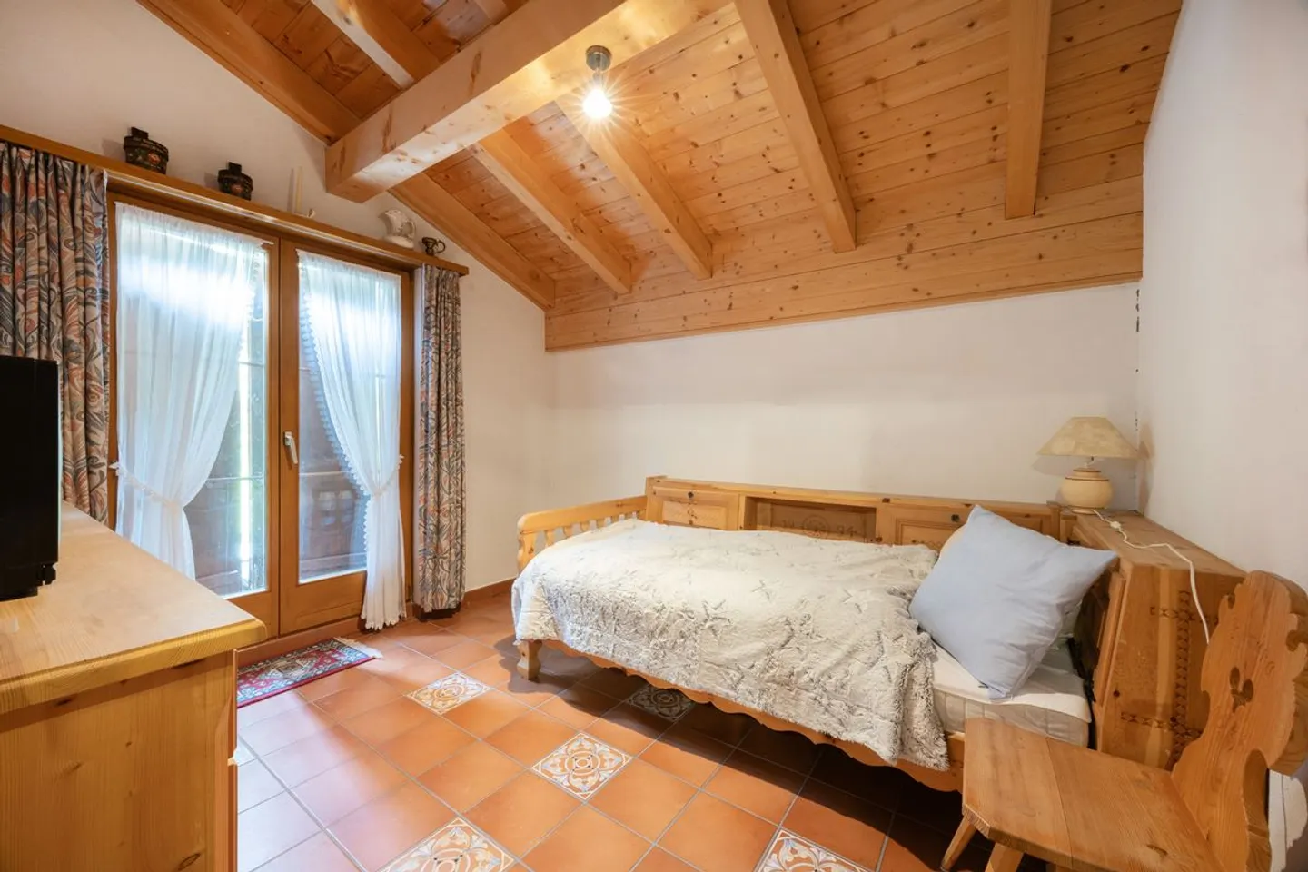 Un logement de vacances à apprécier - Appartement en duplex de 5 pièces dans le style chalet - Photo 7 sur 12