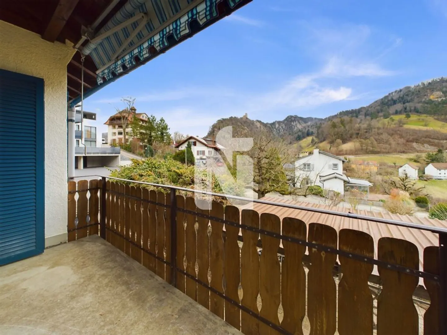 Very beautiful house with balcony, garden, panoramic view and expansion potential - Photo 4 of 12