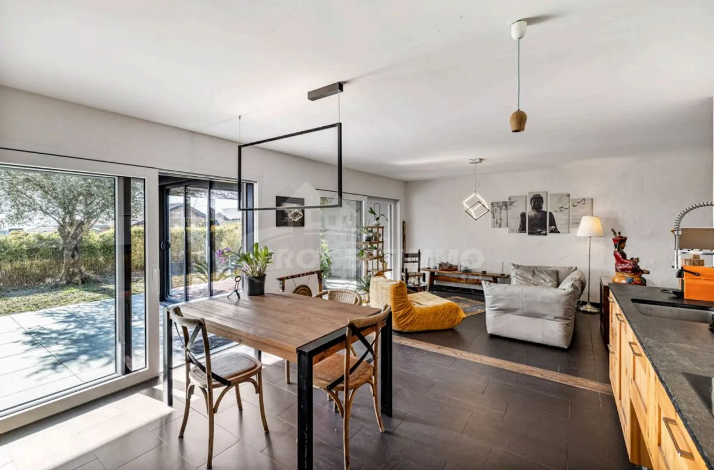 SUPERB 3.5-ROOM APARTMENT IN A GREEN SETTING IN FULLY - Photo 4 of 4
