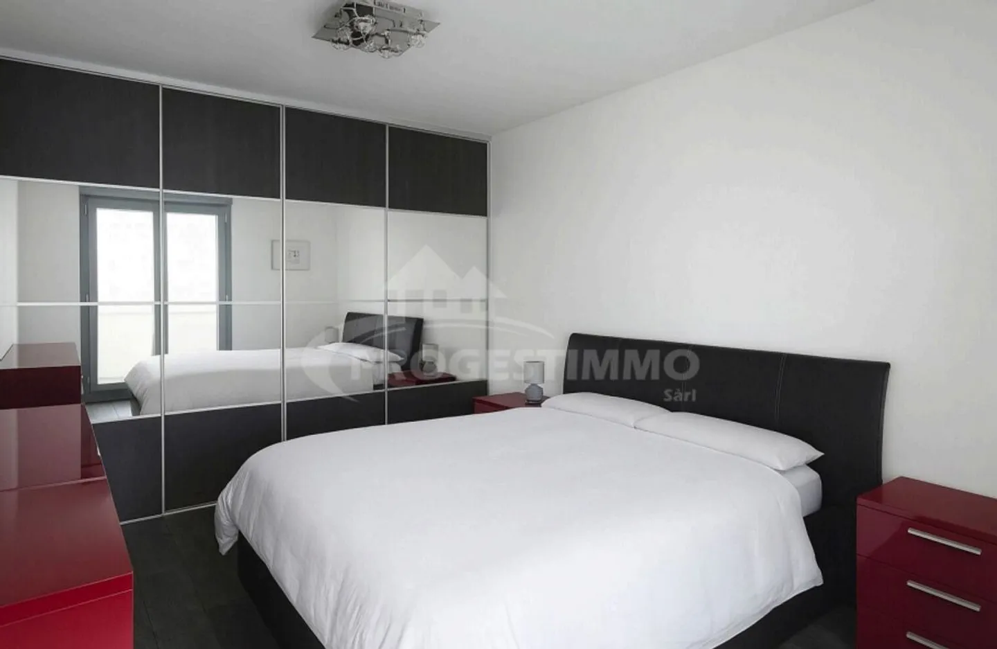 For sale in Sion - Tastefully renovated 4.5 room apartment. - Photo 6 of 6