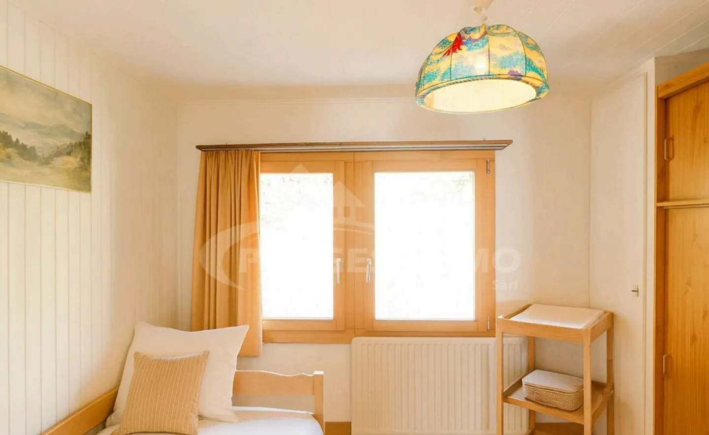 AUTHENTIQUE CHALET DE CHARME DE 5,5 PIÈCES - Photo 7 sur 13