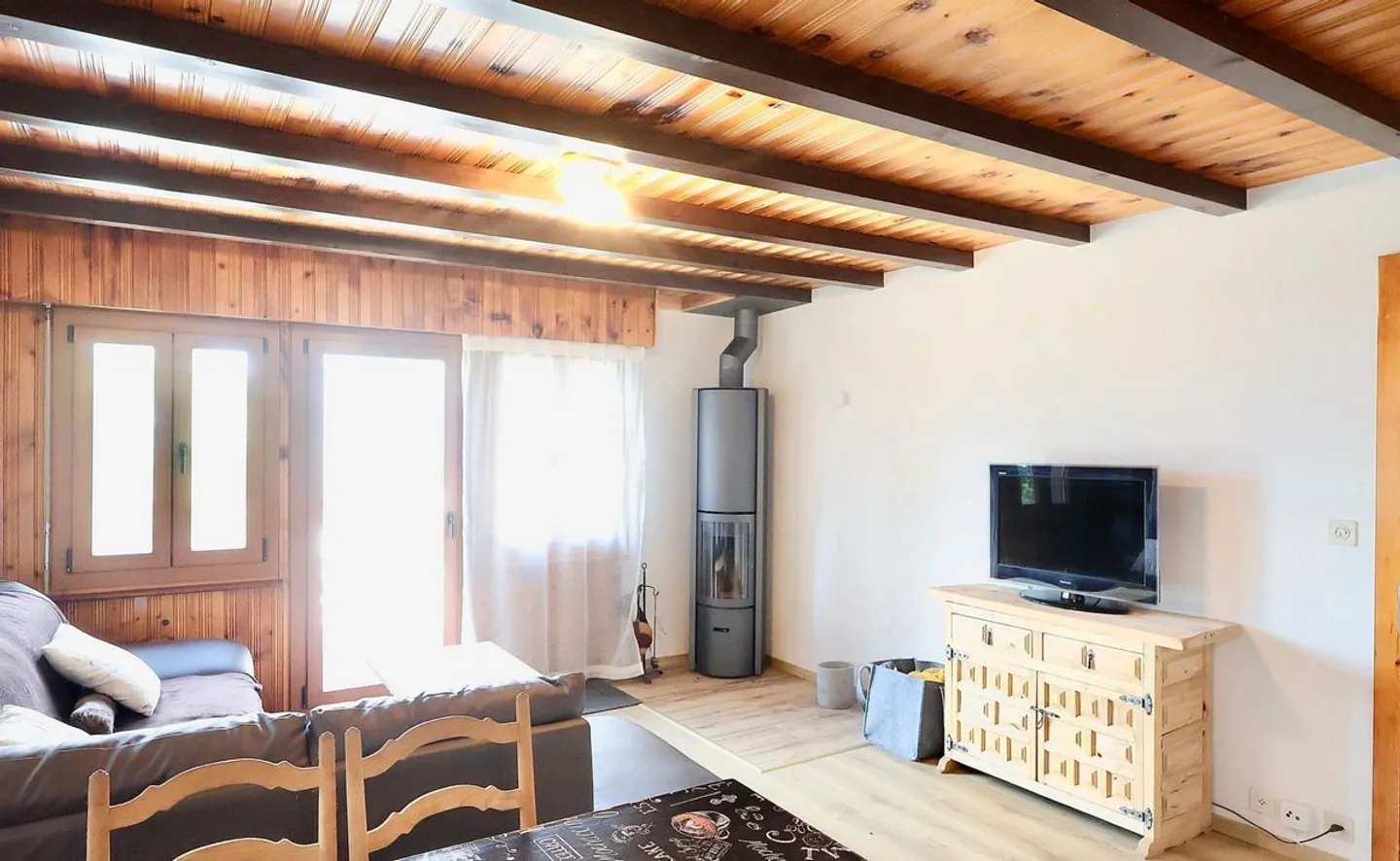Chalet Incantevole in un Rifugio di Pace in Montagna - Foto 4 di 9