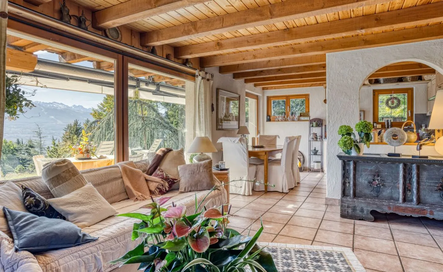 CHALET DE CHARME AUX MAYENS D'ARBAZ - Photo 10 of 13